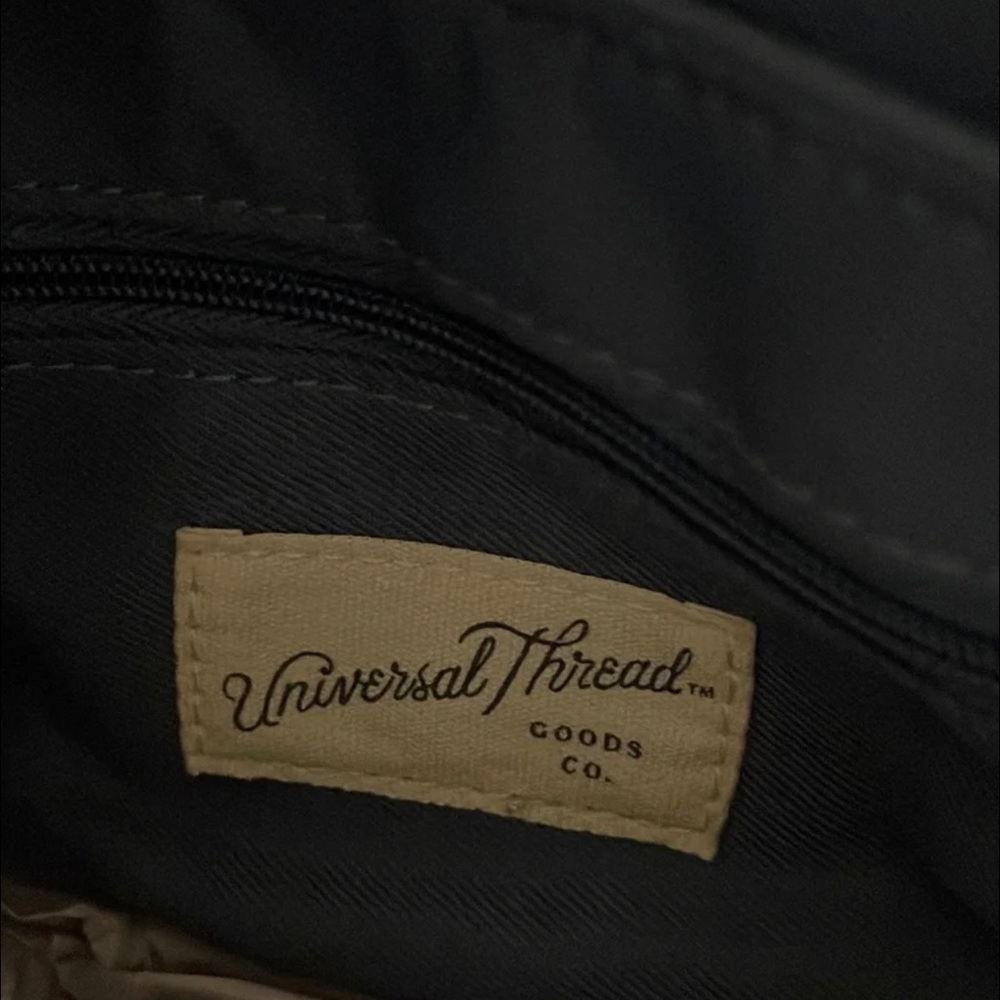 Envelope Crossbody Bag Universal Thread - image 5